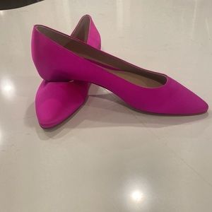 Fuschia stuart weitzman flats 8 new